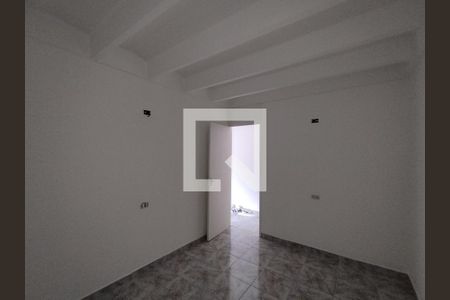 Quarto 1 de apartamento para alugar com 2 quartos, 61m² em Vila Liviero, São Paulo