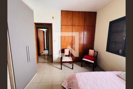 Casa à venda com 3 quartos, 152m² em Jardim Itamarati, Campinas