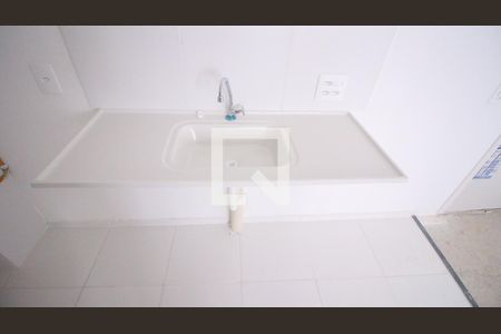 Sala/Cozinha de apartamento para alugar com 2 quartos, 32m² em Quinta da Paineira, São Paulo