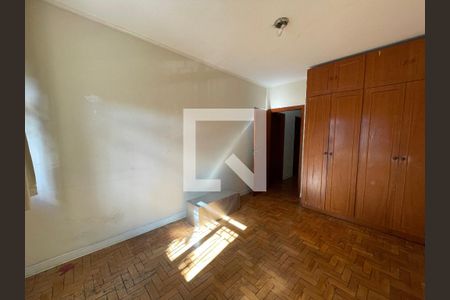 Quarto de casa para alugar com 2 quartos, 890m² em Jardim Central, Cotia