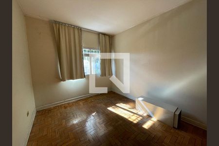 Quarto de casa para alugar com 2 quartos, 890m² em Jardim Central, Cotia