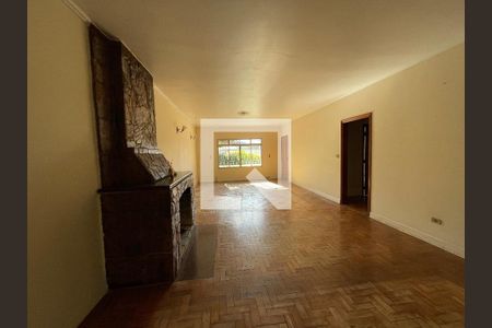 Sala de casa para alugar com 2 quartos, 890m² em Jardim Central, Cotia