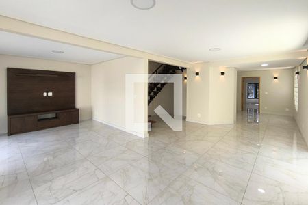 Sala de casa de condomínio à venda com 3 quartos, 410m² em Chácara Morada Mediterrânea, Jundiaí