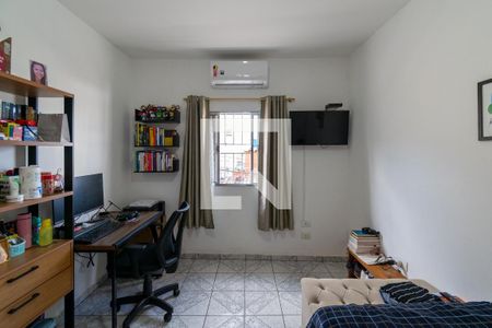 Quarto 1 casa 1 de casa à venda com 7 quartos, 242m² em Vila Mira, São Paulo