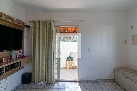 Sala casa 1 de casa à venda com 7 quartos, 242m² em Vila Mira, São Paulo