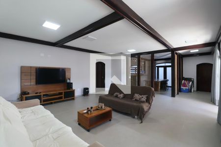 Sala de casa para alugar com 6 quartos, 420m² em Jardim Centenario, Guarujá