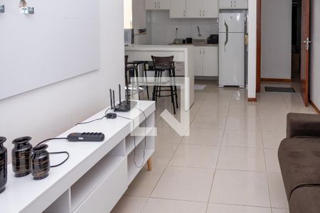 Sala de apartamento para alugar com 3 quartos, 73m² em Jardim das Margaridas, Salvador