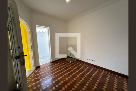 Sala 1 de casa para alugar com 5 quartos, 205m² em Pompeia, São Paulo