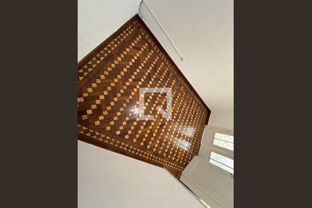 Sala 2 de casa para alugar com 5 quartos, 205m² em Pompeia, São Paulo