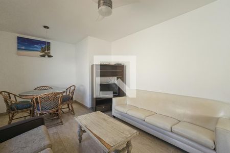 Sala de casa para alugar com 4 quartos, 400m² em Jardim Virginia, Guarujá