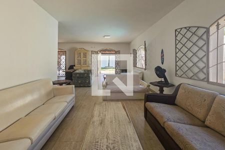 Sala de casa para alugar com 4 quartos, 400m² em Jardim Virginia, Guarujá