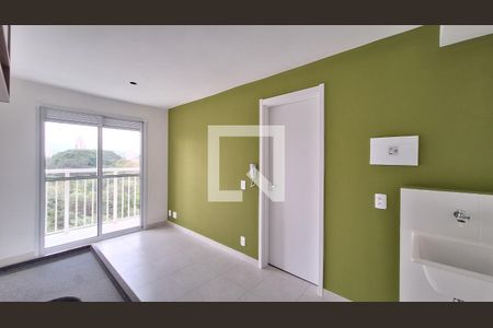 Sala/Cozinha de apartamento para alugar com 1 quarto, 28m² em Parque Industrial Tomas Edson, São Paulo