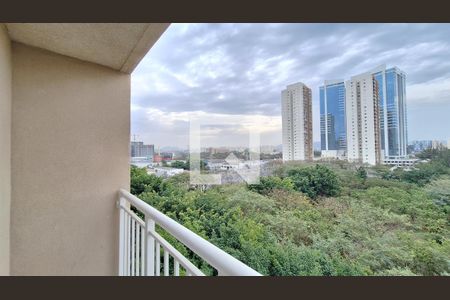 Varanda Sala/Cozinha de apartamento para alugar com 1 quarto, 28m² em Parque Industrial Tomas Edson, São Paulo
