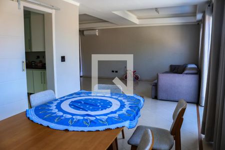 Sala de casa de condomínio para alugar com 5 quartos, 390m² em Jardim Sao Paulo Ii, Cotia