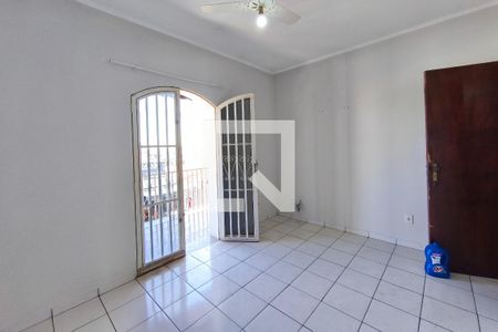 Sala de TV de casa para alugar com 3 quartos, 277m² em Vila Lemos, Campinas