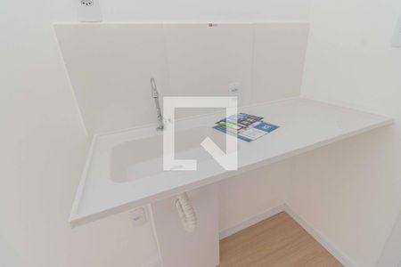 Cozinha de kitnet/studio para alugar com 0 quarto, 58m² em Chácara Inglesa, São Paulo