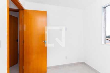 Quarto 1 de apartamento à venda com 2 quartos, 40m² em Parque Sonia, São Paulo