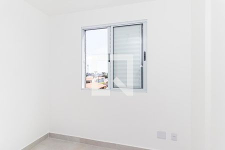 Quarto 1 de apartamento à venda com 2 quartos, 40m² em Parque Sonia, São Paulo