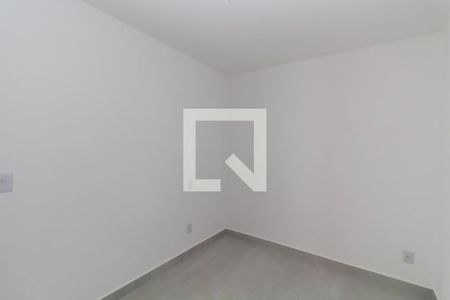 Quarto 2 de apartamento para alugar com 2 quartos, 40m² em Parque Sonia, São Paulo