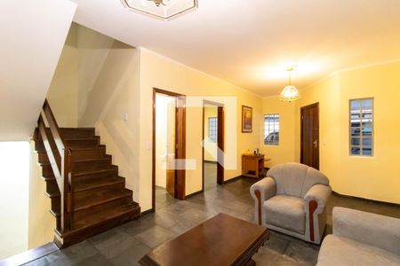 Sala de casa para alugar com 4 quartos, 100m² em Jardim Barbosa, Guarulhos