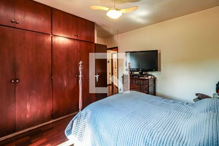 Quarto de casa à venda com 3 quartos, 300m² em Rolinópolis, São Paulo