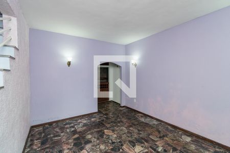 Sala de casa para alugar com 2 quartos, 210m² em Vila da Penha, Rio de Janeiro