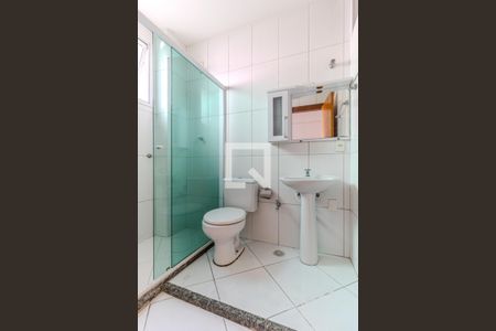 Banheiro da Suíte 1 de apartamento para alugar com 2 quartos, 84m² em República, São Paulo