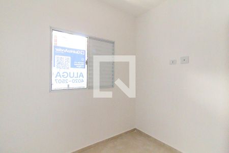 Quarto 1 de apartamento para alugar com 2 quartos, 38m² em Cidade Líder, São Paulo