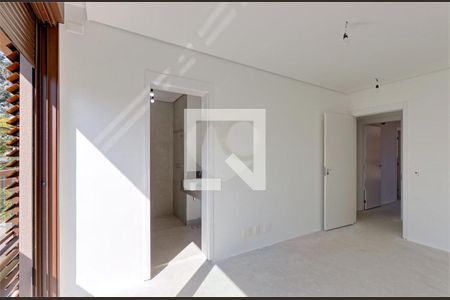 Casa à venda com 4 quartos, 664m² em Jardim dos Estados, São Paulo