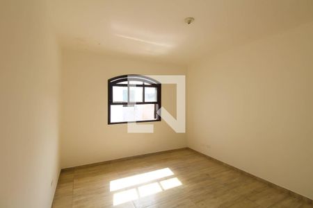 Quarto de casa para alugar com 3 quartos, 153m² em Jardim Avelino, São Paulo