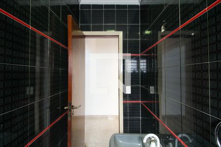 Lavabo de casa para alugar com 3 quartos, 153m² em Jardim Avelino, São Paulo
