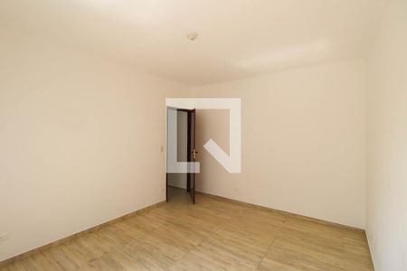 Quarto de casa para alugar com 3 quartos, 153m² em Jardim Avelino, São Paulo