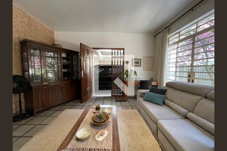 Sala de casa à venda com 4 quartos, 244m² em Instituto de Previdencia, São Paulo