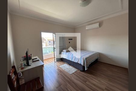 Suíte de casa à venda com 3 quartos, 250m² em Picanço, Guarulhos
