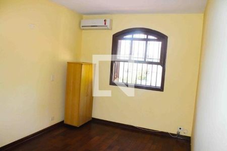 Casa à venda com 3 quartos, 200m² em Jardim Santo Amaro, São Paulo