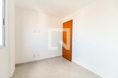 Quarto 1 de apartamento à venda com 2 quartos, 40m² em Parque Sonia, São Paulo