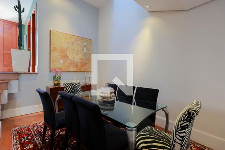 Sala 2 de casa para alugar com 4 quartos, 360m² em Vila Pauliceia, São Paulo