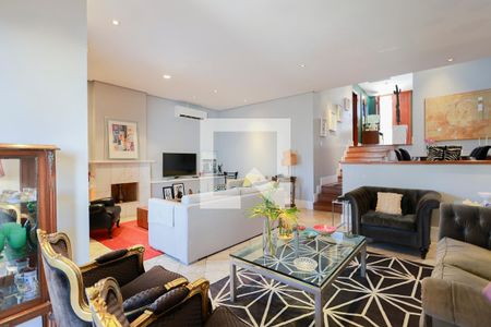 Sala 1 de casa para alugar com 4 quartos, 360m² em Vila Pauliceia, São Paulo