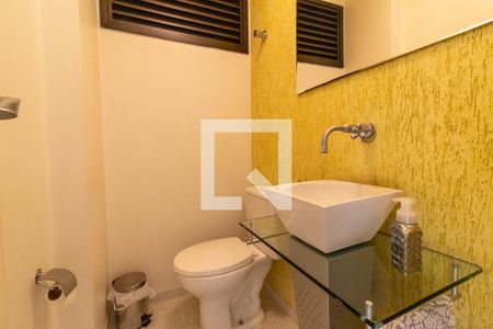 Lavabo de apartamento à venda com 3 quartos, 210m² em Bosque, Campinas