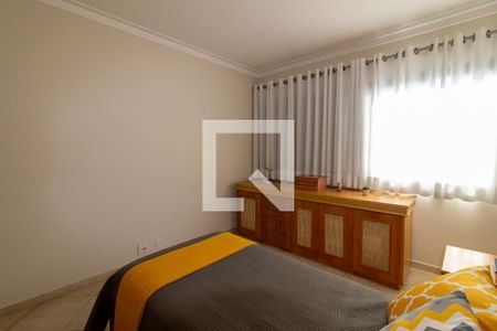 Quarto 1 de apartamento à venda com 3 quartos, 210m² em Bosque, Campinas