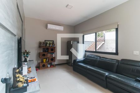 Sala de casa de condomínio para alugar com 4 quartos, 345m² em Jardim Sao Pedro, Mogi das Cruzes