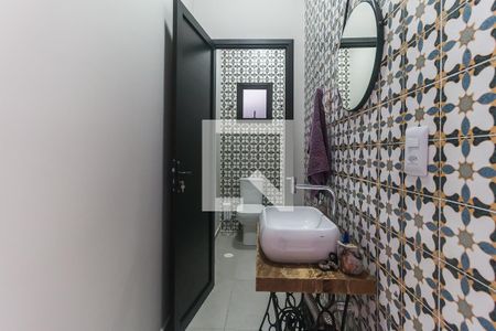 Lavabo de casa de condomínio para alugar com 4 quartos, 345m² em Jardim Sao Pedro, Mogi das Cruzes