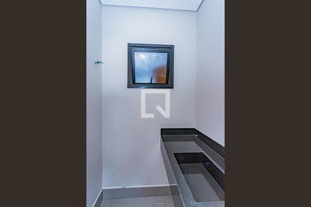 Lavabo de casa à venda com 3 quartos, 150m² em São Domingos, São Paulo