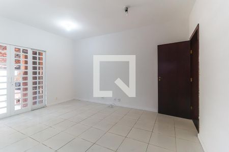 Sala 2 de casa para alugar com 4 quartos, 290m² em Vila Oliveira, Mogi das Cruzes