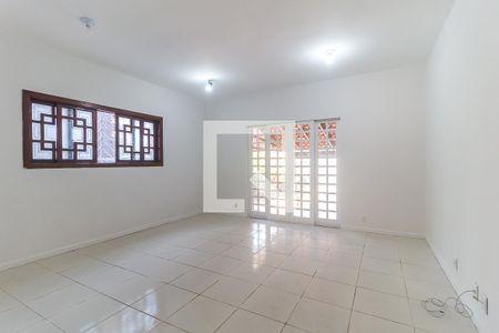 Sala 2 de casa para alugar com 4 quartos, 290m² em Vila Oliveira, Mogi das Cruzes