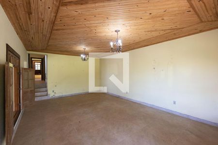 Sala de casa de condomínio à venda com 3 quartos, 200m² em Jardins de Petrópolis, Nova Lima