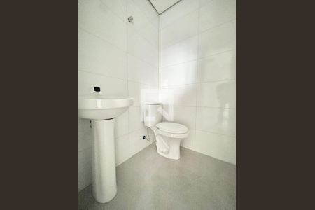 Lavabo da Sala de casa à venda com 2 quartos, 67m² em São Jorge, Novo Hamburgo