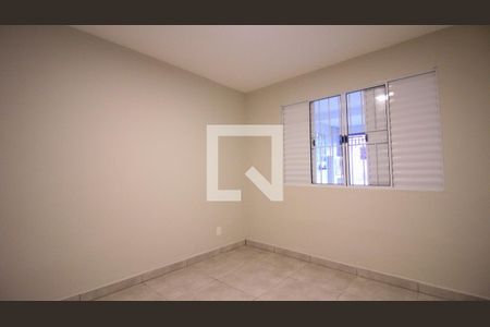 Quarto 1 de casa para alugar com 3 quartos, 180m² em Cidade São Mateus, São Paulo