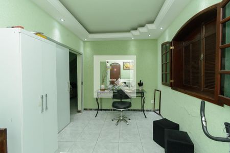 Sala 3 de casa à venda com 4 quartos, 394m² em Novo Riacho, Contagem
