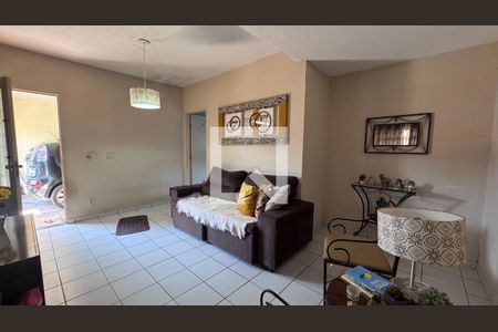 Sala de casa à venda com 3 quartos, 360m² em Jardim Eulina, Campinas